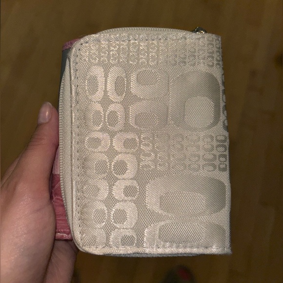 CUTE WALLET • Many compartments - Picture 2 of 7